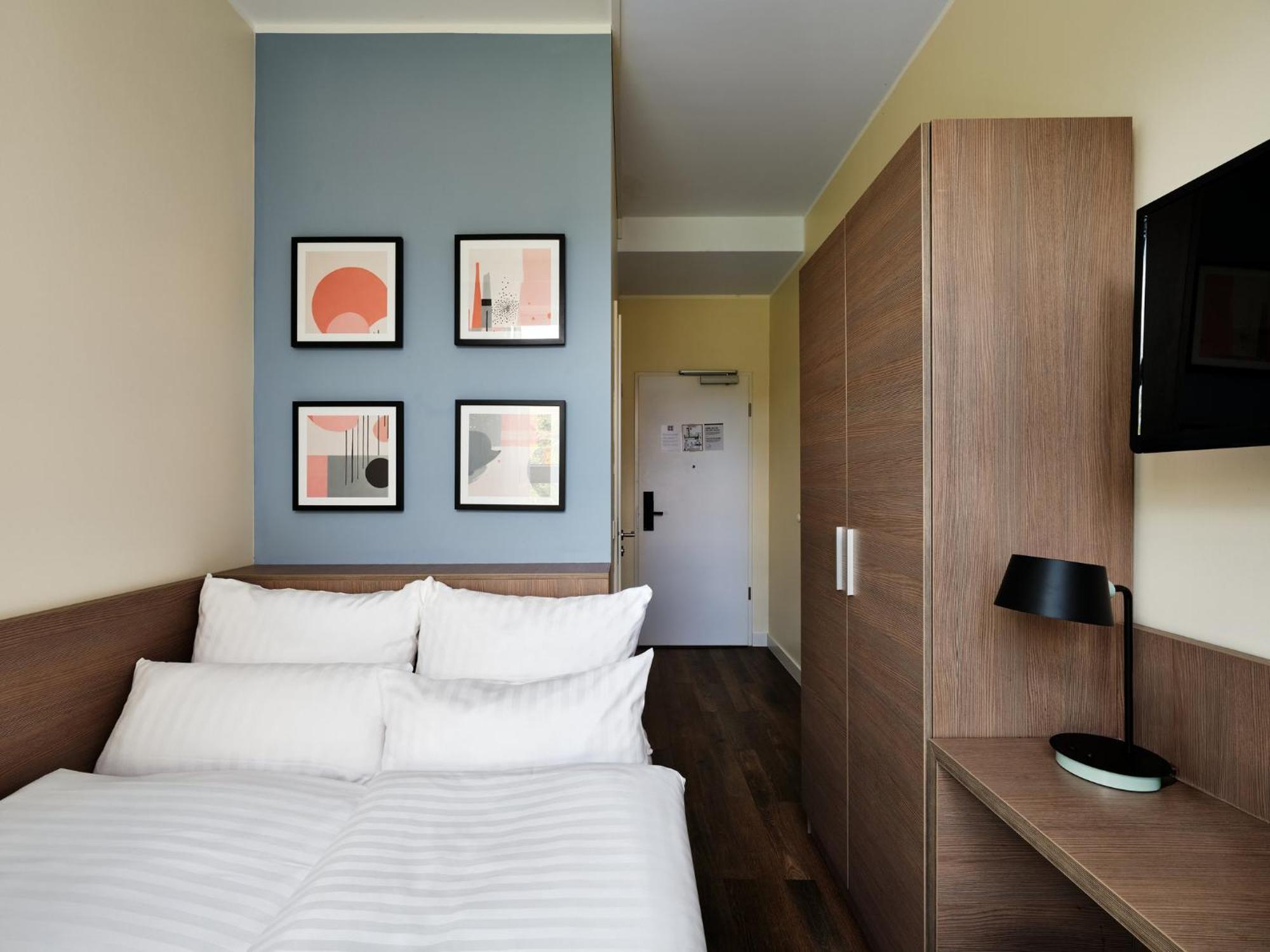 Garner - Schoeneberg By Ihg 3*