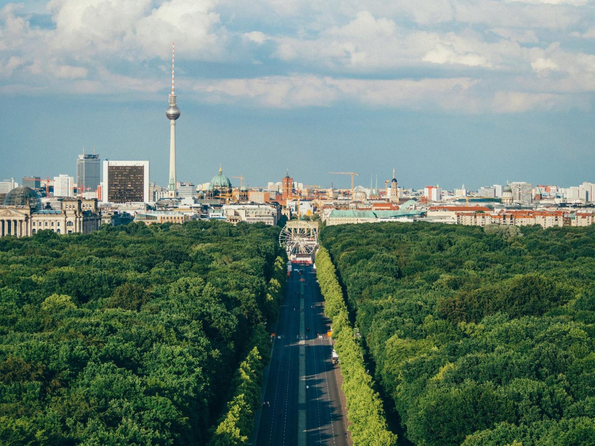 Garner - Schoeneberg By Ihg Hotel 3*
